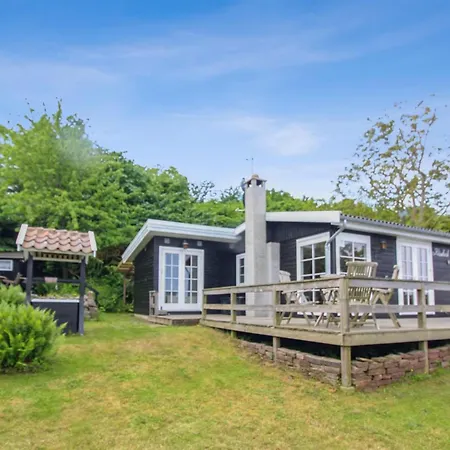 Holiday home Fabine - 50m From The Sea In Bornholm By Interhome Allinge-Sandvig